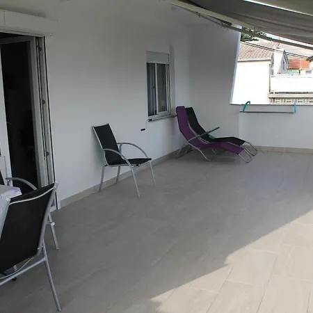 Apartament Serene Sea View Krk With Balcony