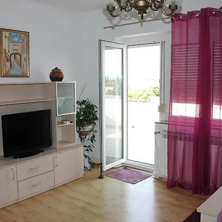 Serene Sea View Krk With Balcony Veglia